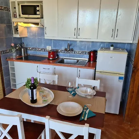شقة Ferienwohnung Fur 4 Personen Ca 59 M In Costa Adeje, Teneriffa Westkuste Von Teneriffa Playa Feñabe
